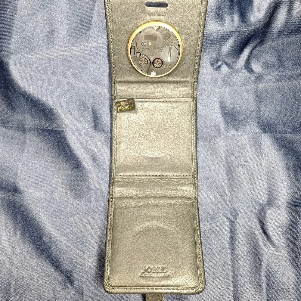 FOSSIL TRAVEL CLOCK BLACK‎  LEATHER CASE  Vintage Folding Retro Working